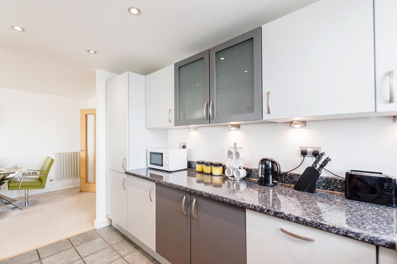 Premium Excel 3 & 2 Bedrooms Лондон Экстерьер фото
